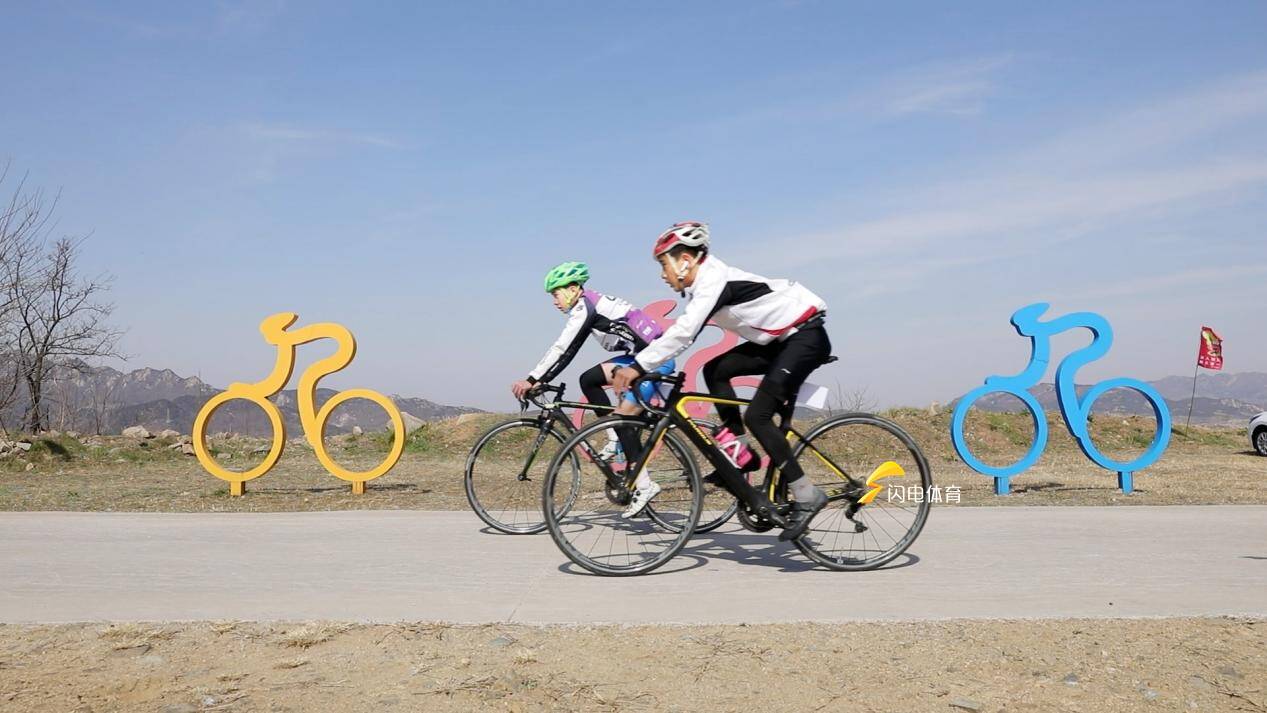 中扮演着重 中扮演着重